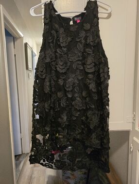 Vince Camuto Black Floral Lace Overlay Top